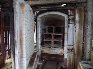 large gas kiln for pottery firing